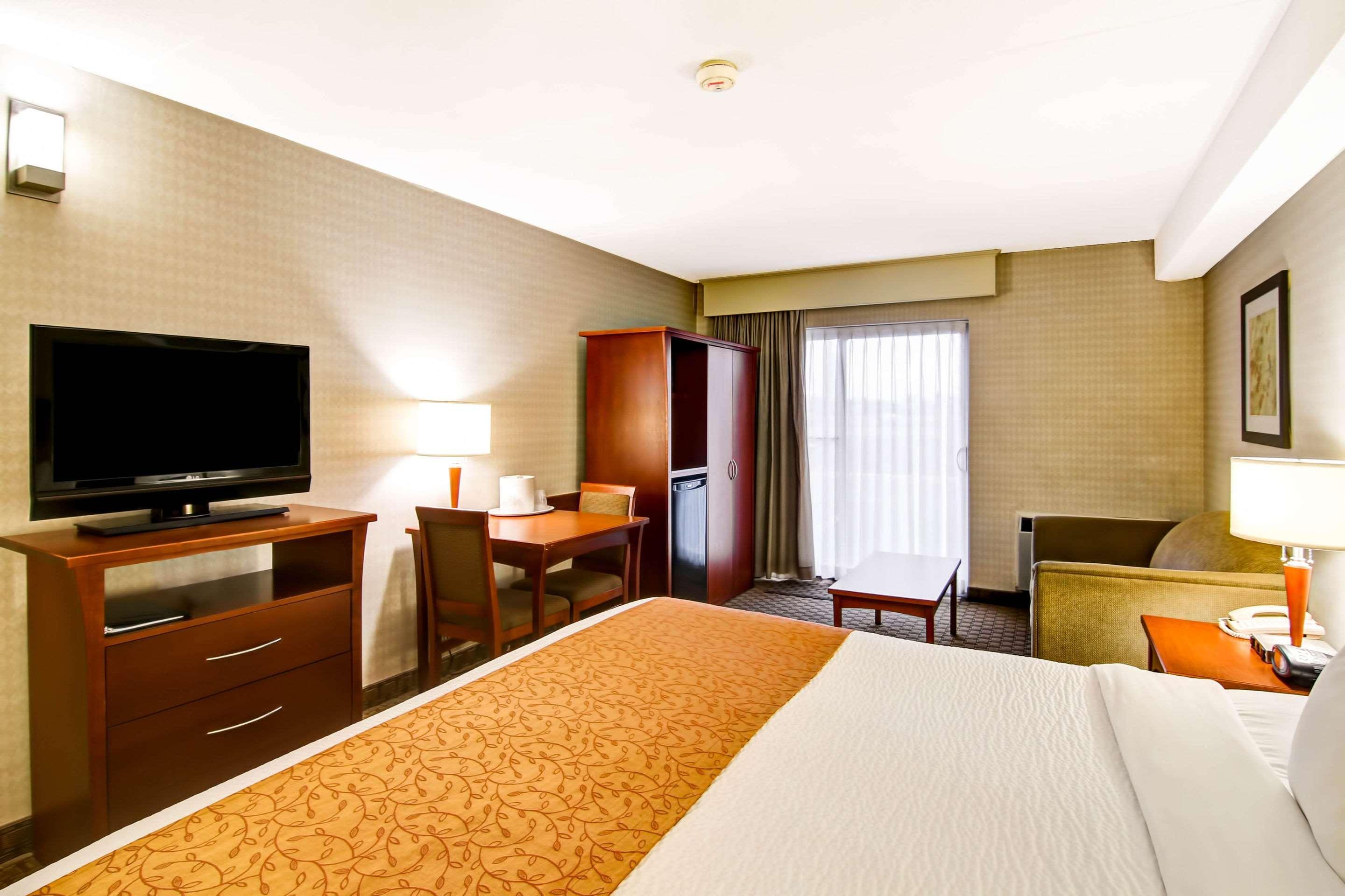 Quality Inn Kitchener Exterior foto