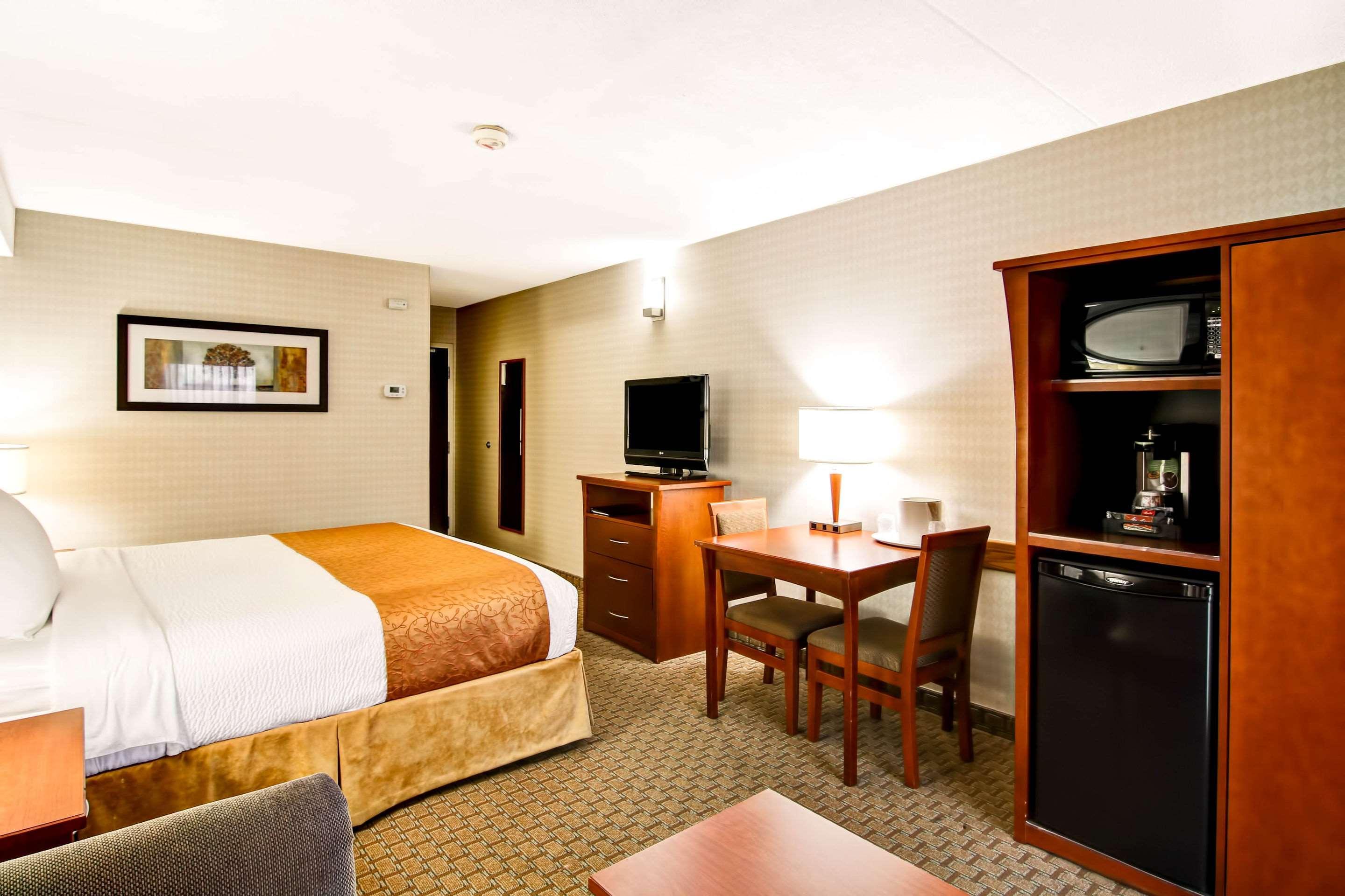 Quality Inn Kitchener Exterior foto