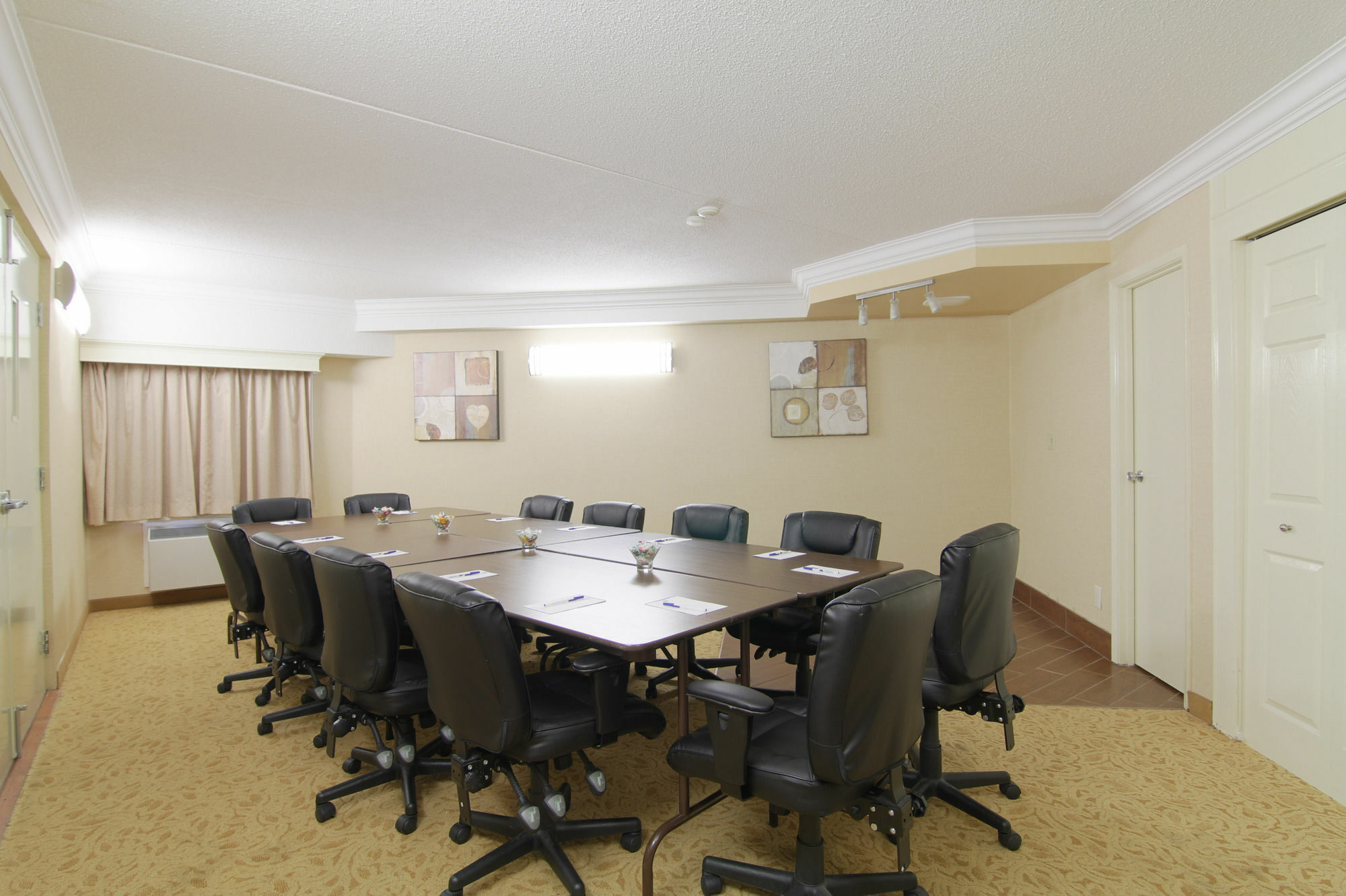 Quality Inn Kitchener Exterior foto